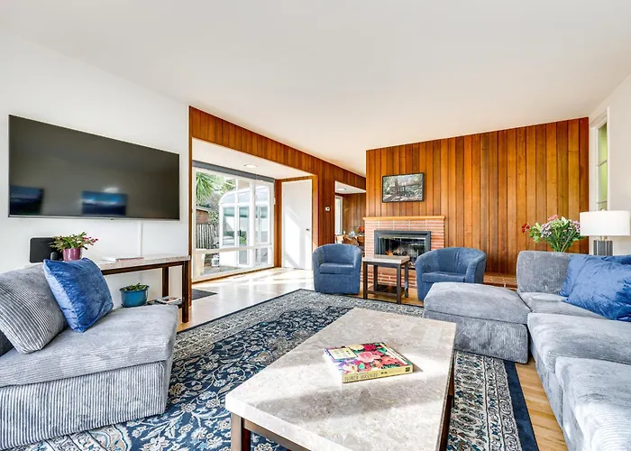 Mill Valley Home: 5 Mi To Golden Gate Bridge!