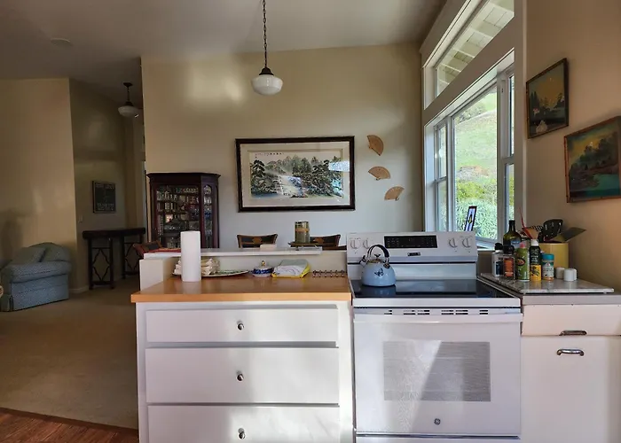 Amitabha Wine Country Cottage